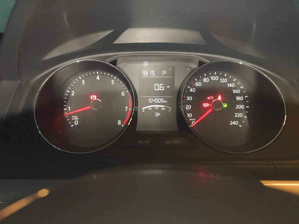 2017 Volkswagen Lavida 1.6L 110HP L4 6AT,autocango,china used car exporter,china ev exporter,chinese used car exporter,chinese used ev exporter