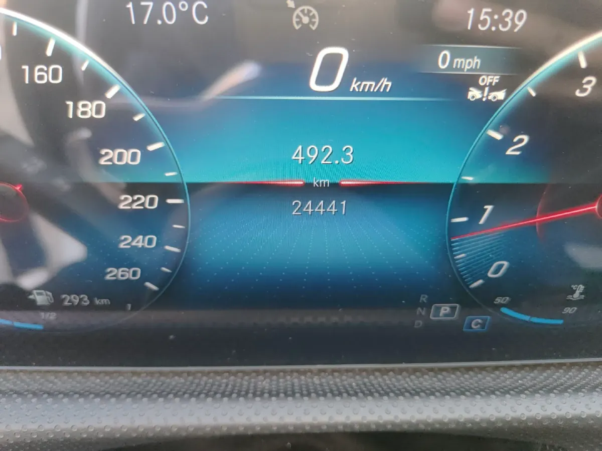 2022 Mercedes-Benz A Class 1.3T 163HP L4 7DCT,autocango,china used car exporter,china ev exporter,chinese used car exporter,chinese used ev exporter