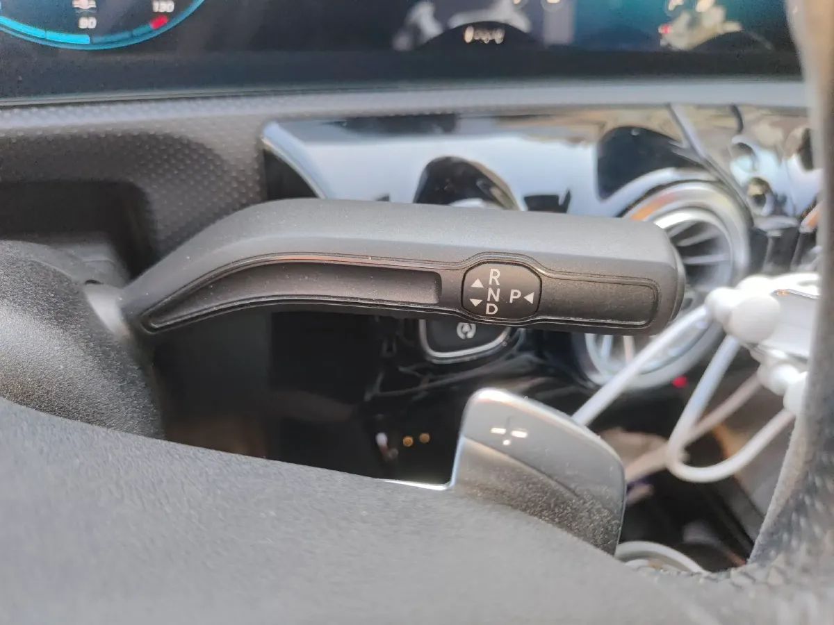 2022 Mercedes-Benz A Class 1.3T 163HP L4 7DCT,autocango,china used car exporter,china ev exporter,chinese used car exporter,chinese used ev exporter