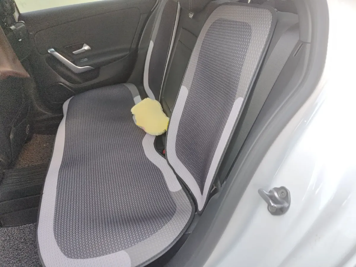 2022 Mercedes-Benz A Class 1.3T 163HP L4 7DCT,autocango,china used car exporter,china ev exporter,chinese used car exporter,chinese used ev exporter