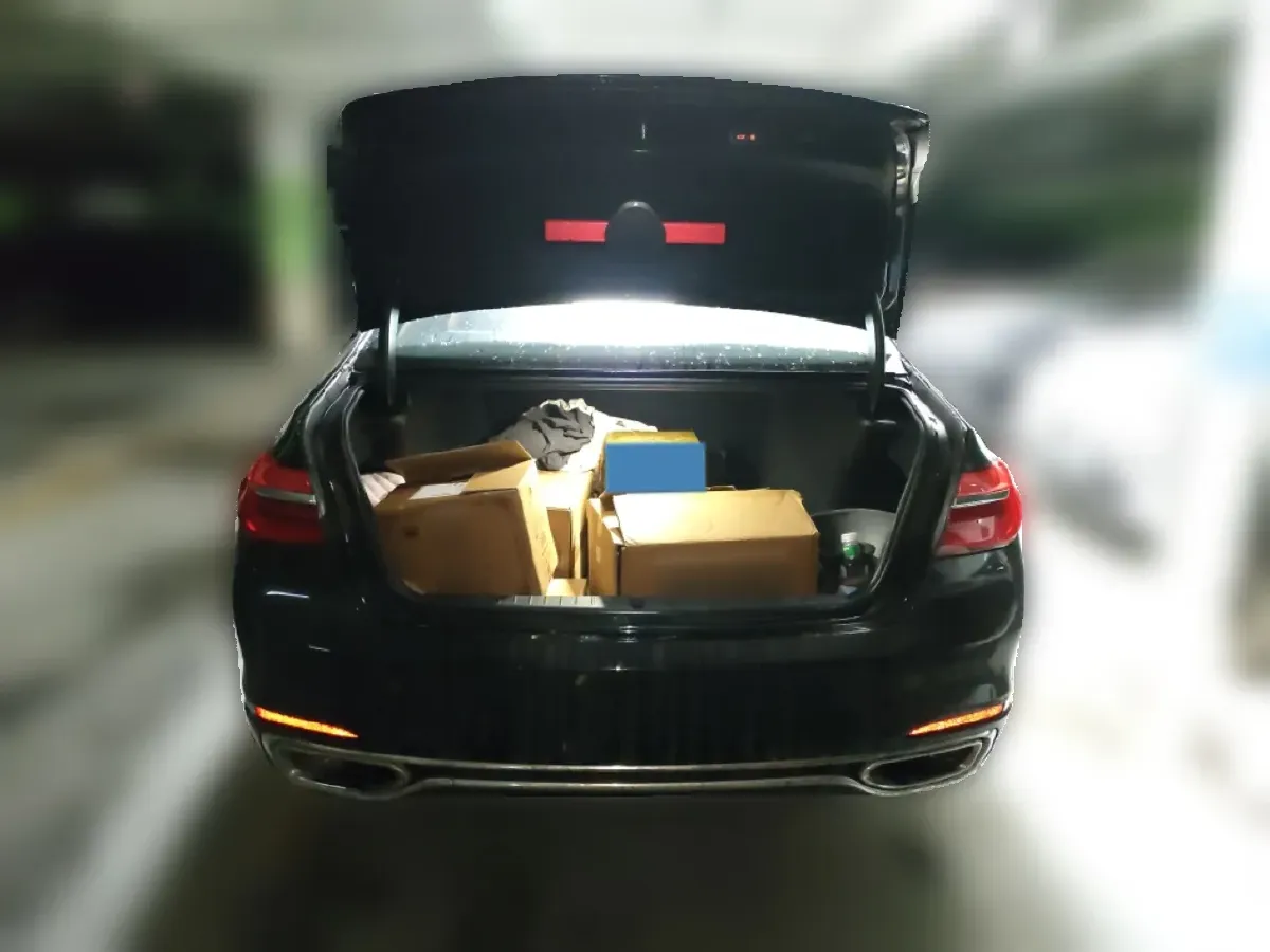 2018 BMW 7 Series 2.0T 258HP L4 8AT,autocango,china used car exporter,china ev exporter,chinese used car exporter,chinese used ev exporter