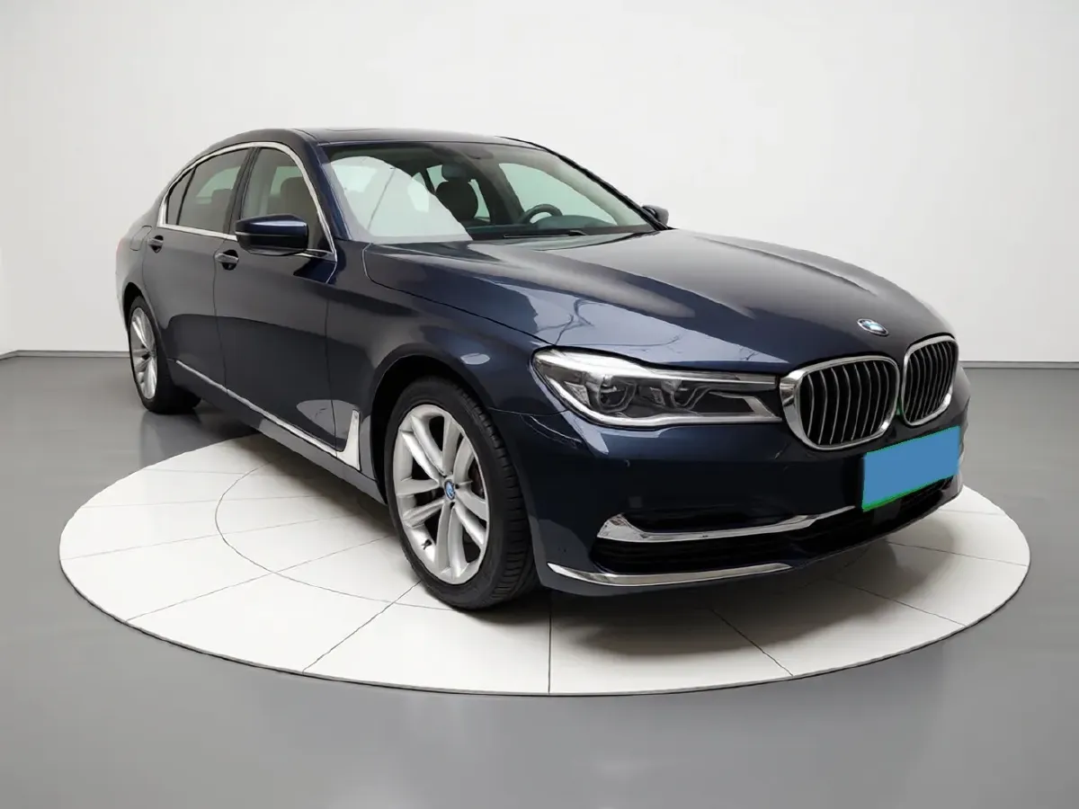 2018 BMW 7 Series 2.0T 258HP L4 8AT,autocango,china used car exporter,china ev exporter,chinese used car exporter,chinese used ev exporter