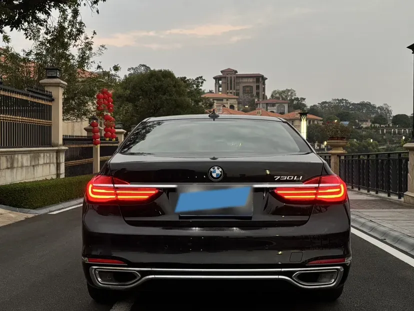2018 BMW 7 Series 2.0T 258HP L4 8AT,autocango,china used car exporter,china ev exporter,chinese used car exporter,chinese used ev exporter