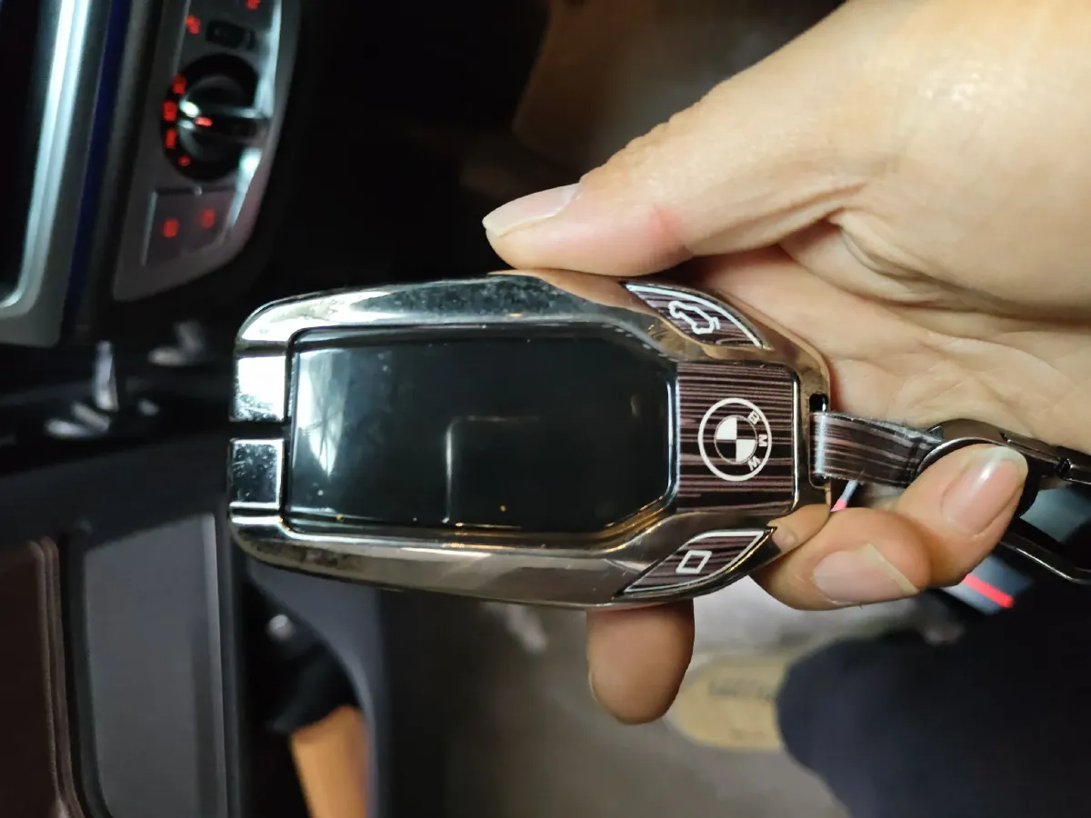 2018 BMW 7 Series 2.0T 258HP L4 8AT,autocango,china used car exporter,china ev exporter,chinese used car exporter,chinese used ev exporter