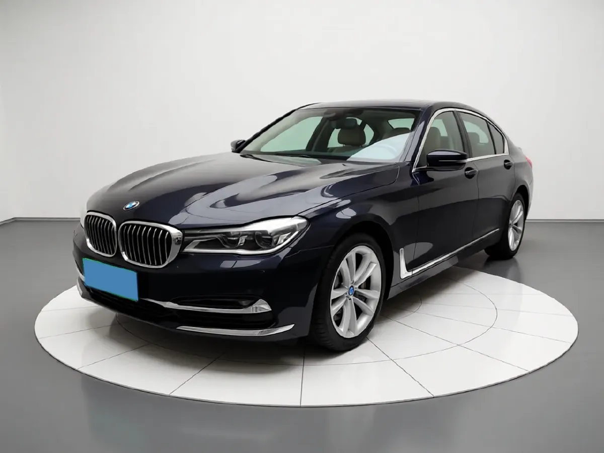 2018 BMW 7 Series 2.0T 258HP L4 8AT,autocango,china used car exporter,china ev exporter,chinese used car exporter,chinese used ev exporter