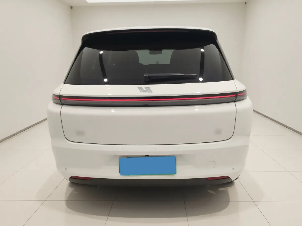 2025 Li L8 Range Extended 154HP REEV,autocango,china used car exporter,china ev exporter,chinese used car exporter,chinese used ev exporter