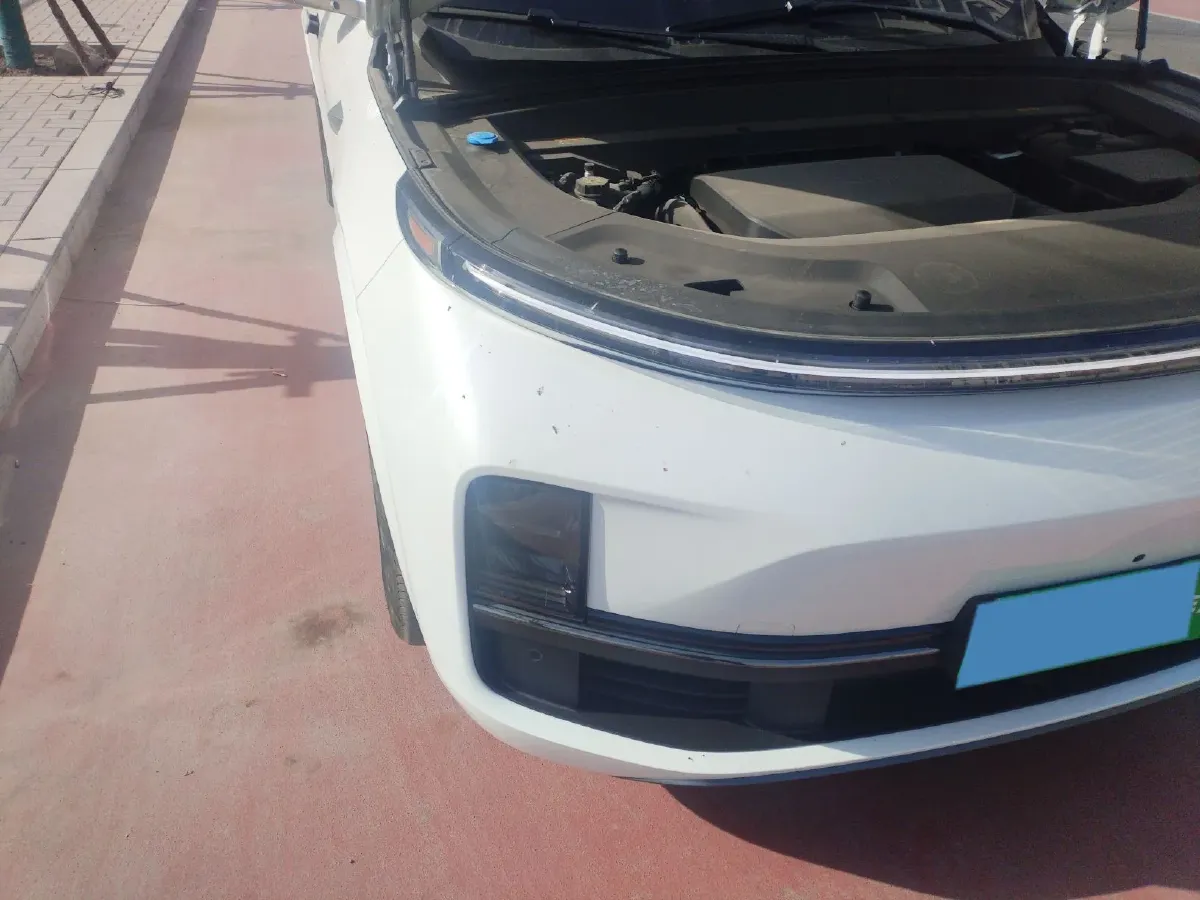 2025 Li L8 Range Extended 154HP REEV,autocango,china used car exporter,china ev exporter,chinese used car exporter,chinese used ev exporter