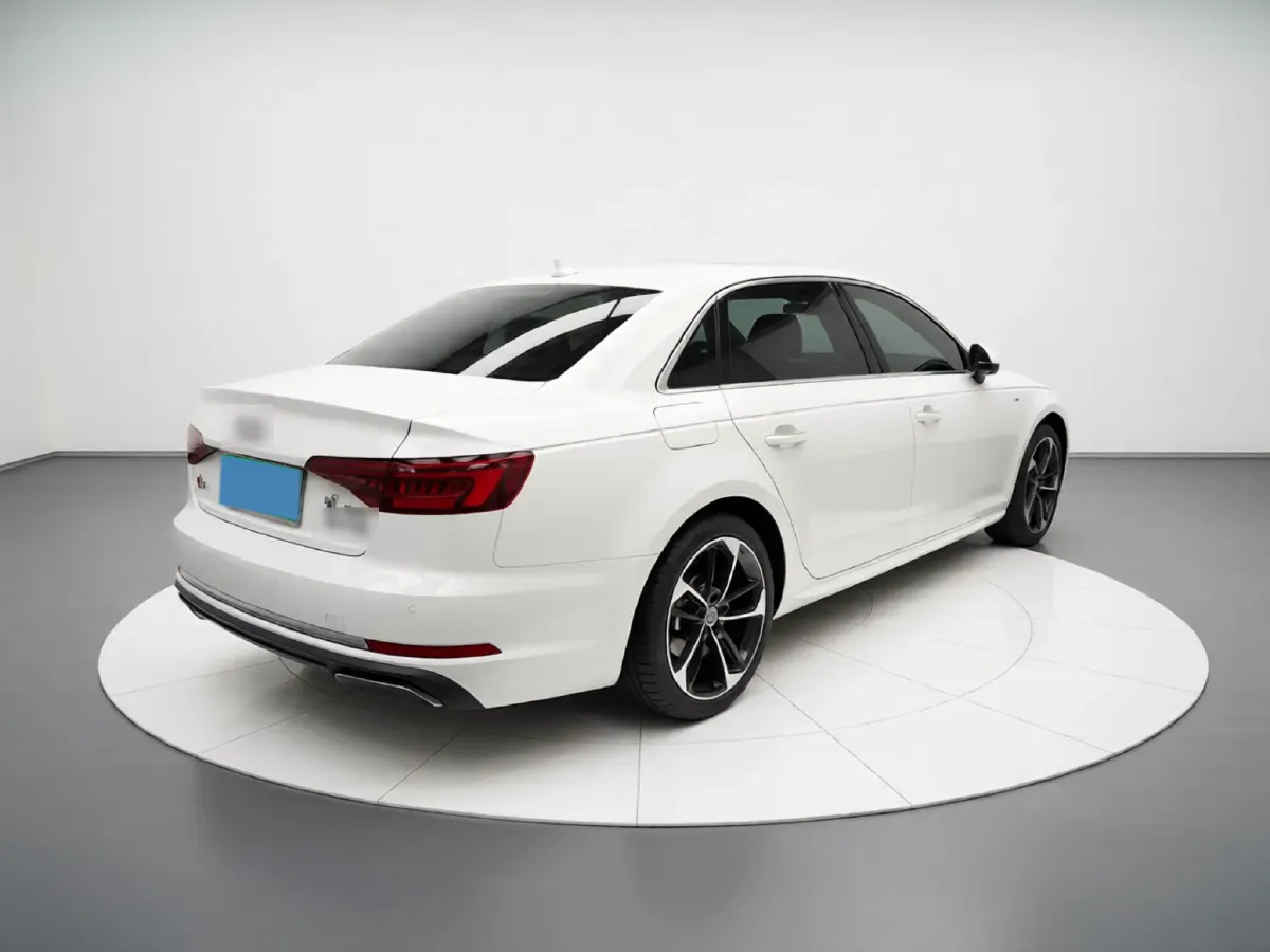 2019 Audi A4L 2.0T 190HP L4 7DCT,autocango,china used car exporter,china ev exporter,chinese used car exporter,chinese used ev exporter