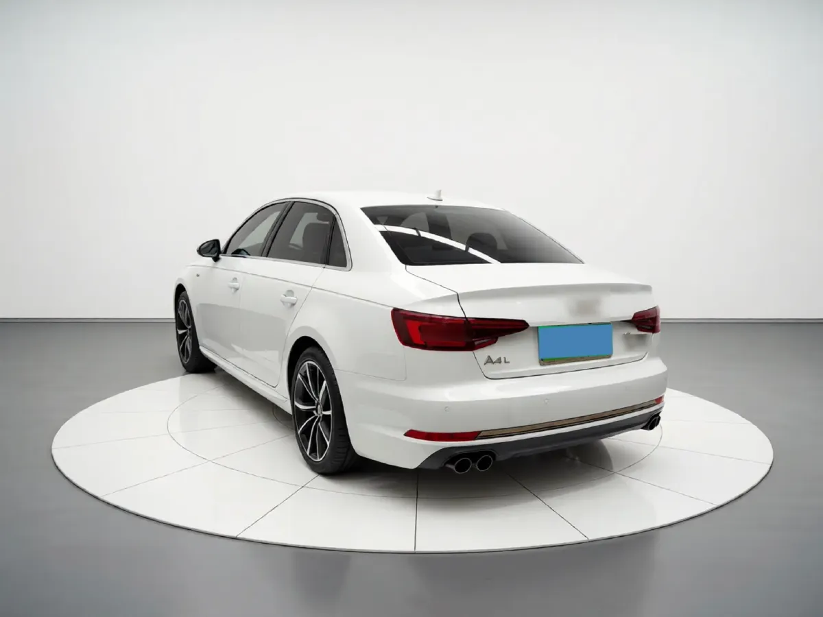 2019 Audi A4L 2.0T 190HP L4 7DCT,autocango,china used car exporter,china ev exporter,chinese used car exporter,chinese used ev exporter
