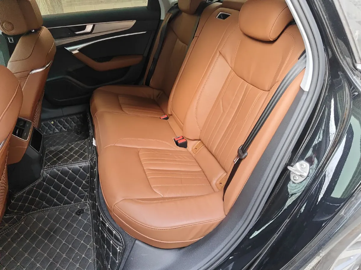 2021 Audi A6L 2.0T 224HP L4 7DCT,autocango,china used car exporter,china ev exporter,chinese used car exporter,chinese used ev exporter