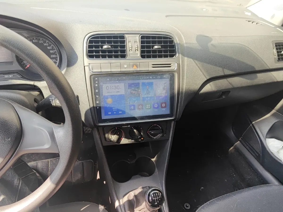 2016 Volkswagen Polo 1.4L 90HP L4 5MT,autocango,china used car exporter,china ev exporter,chinese used car exporter,chinese used ev exporter