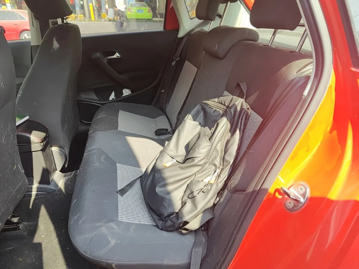 2016 Volkswagen Polo 1.4L 90HP L4 5MT,autocango,china used car exporter,china ev exporter,chinese used car exporter,chinese used ev exporter