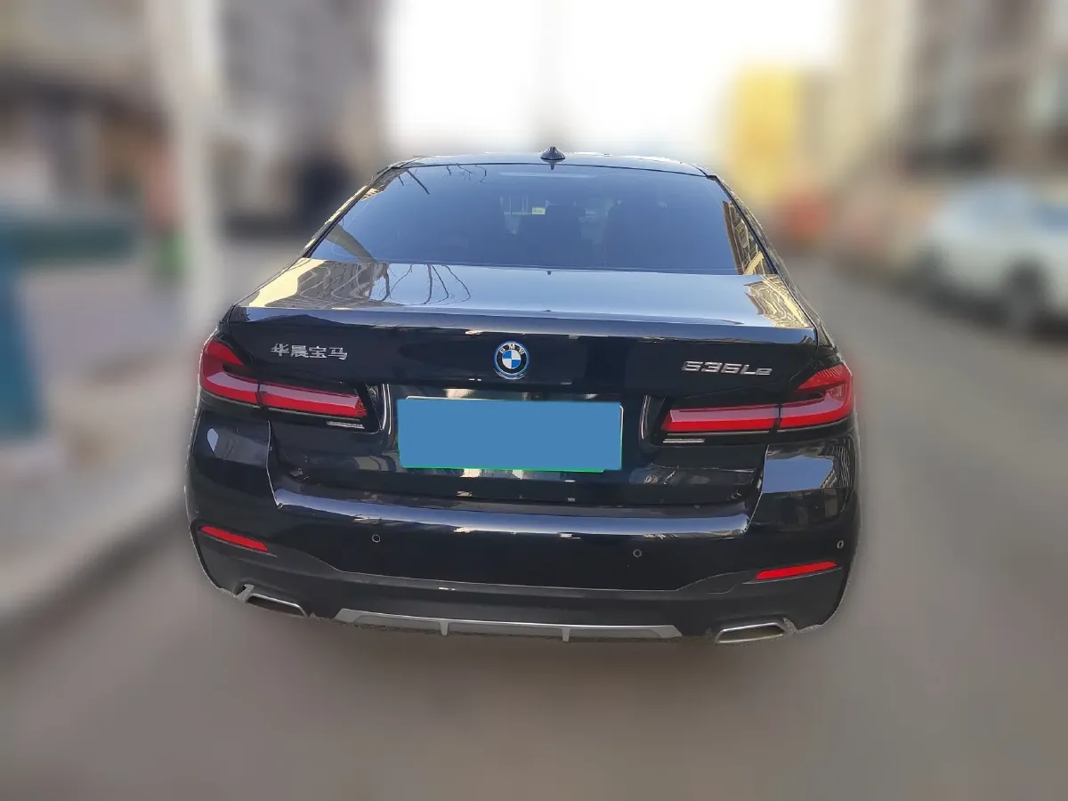 2022 BMW 5 Series 2.0T 184HP L4 8AT PHEV 17.7KWH,autocango,china used car exporter,china ev exporter,chinese used car exporter,chinese used ev exporter