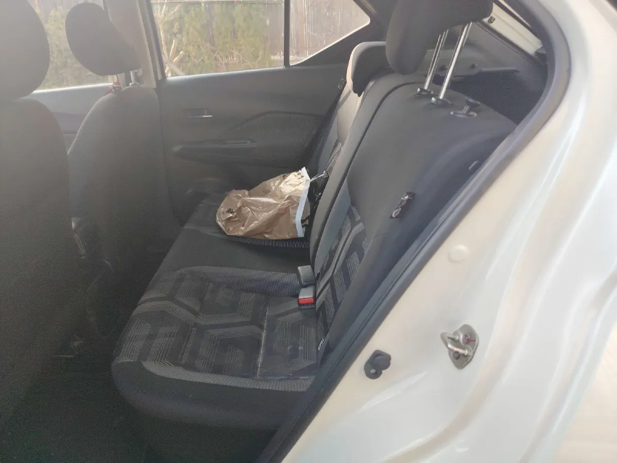 2021 Nissan Kicks 1.5L 122HP L4 CVT,autocango,china used car exporter,china ev exporter,chinese used car exporter,chinese used ev exporter