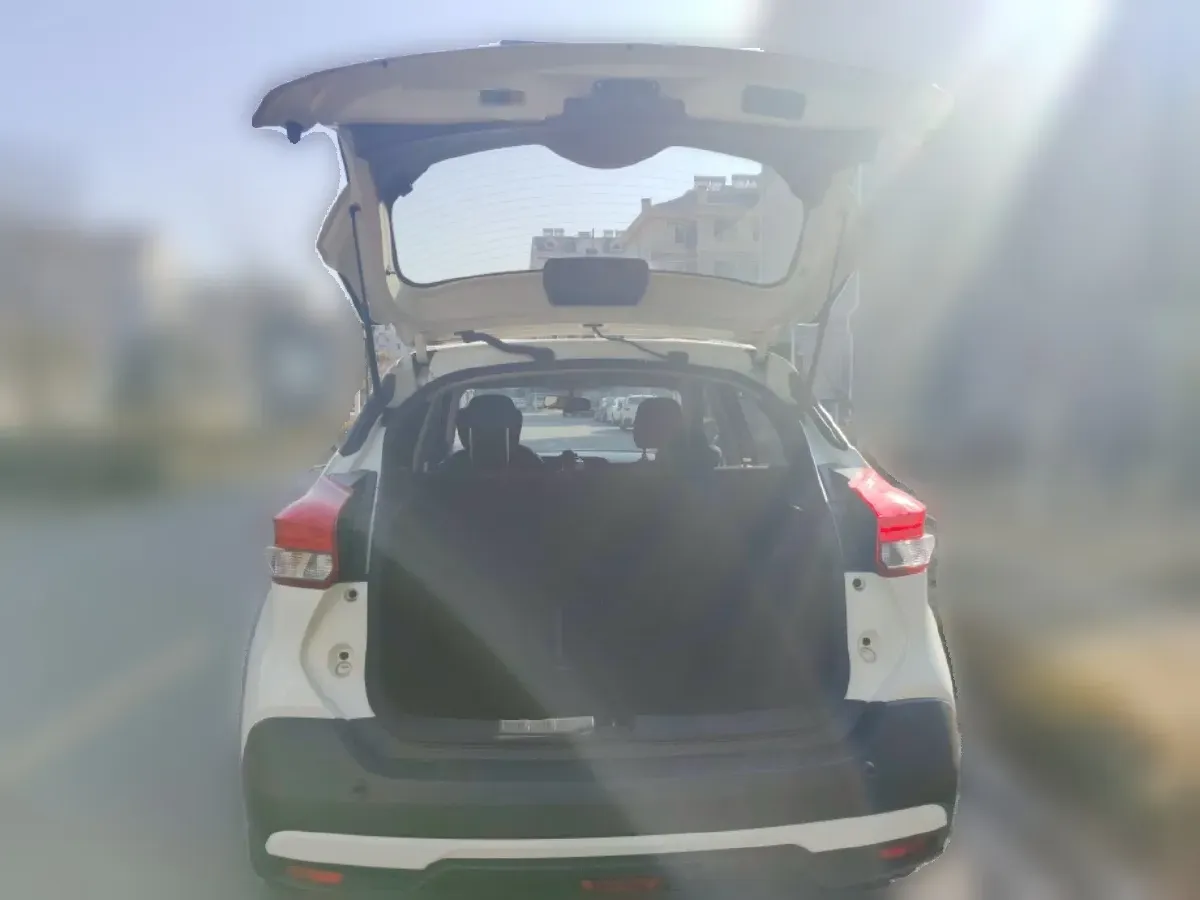 2021 Nissan Kicks 1.5L 122HP L4 CVT,autocango,china used car exporter,china ev exporter,chinese used car exporter,chinese used ev exporter