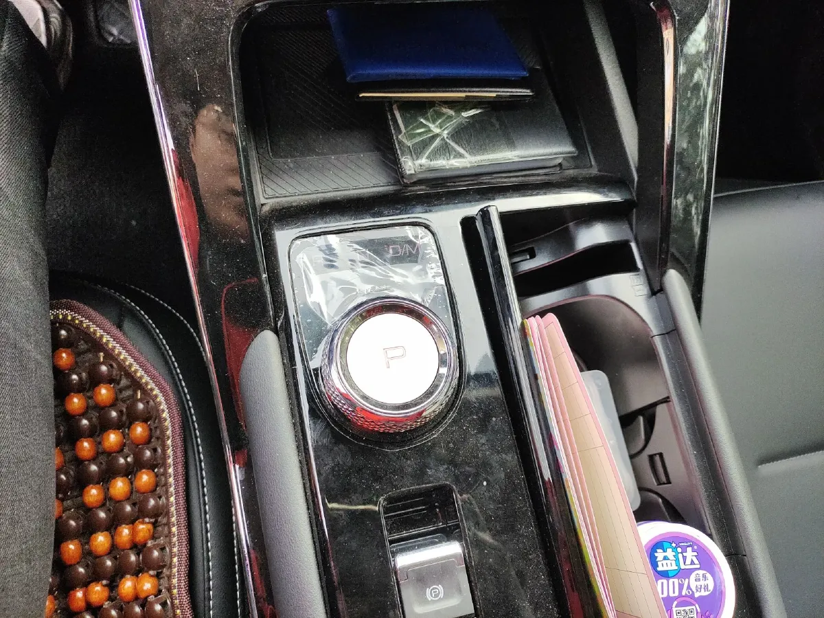 2024 Haval H6 1.5T 184HP L4 7DCT,autocango,china used car exporter,china ev exporter,chinese used car exporter,chinese used ev exporter