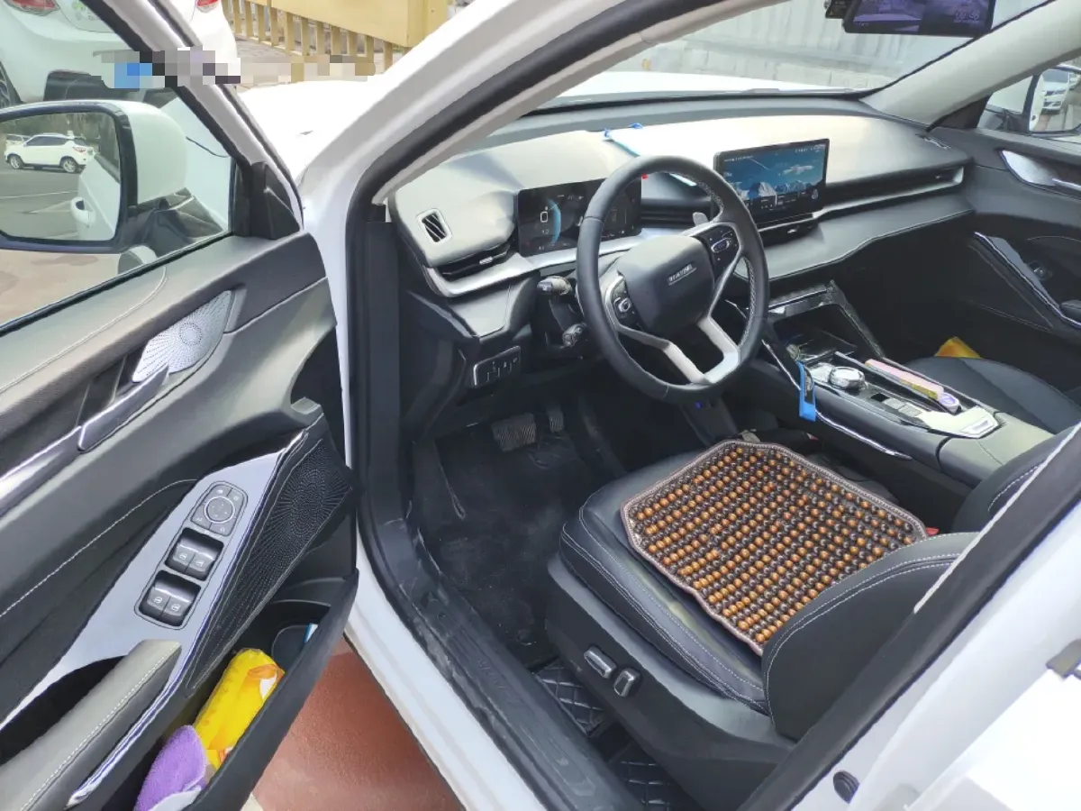 2024 Haval H6 1.5T 184HP L4 7DCT,autocango,china used car exporter,china ev exporter,chinese used car exporter,chinese used ev exporter