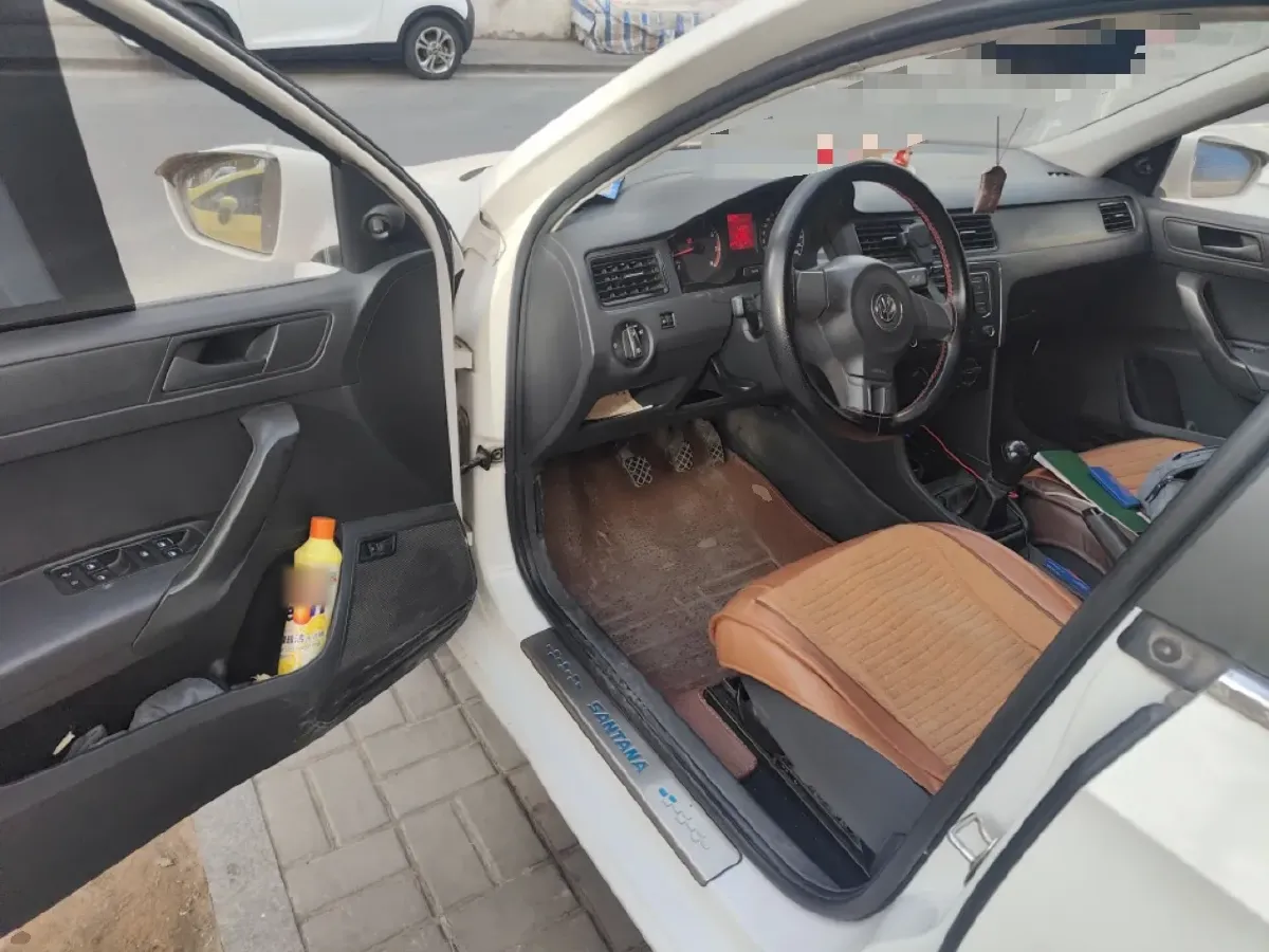 2015 Volkswagen Santana 1.4L 90HP L4 5MT,autocango,china used car exporter,china ev exporter,chinese used car exporter,chinese used ev exporter