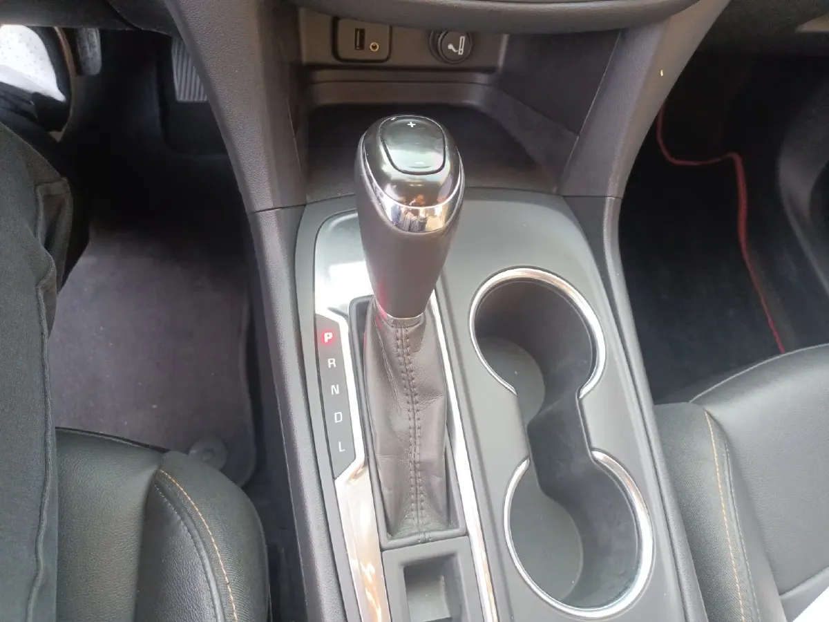 2019 Chevrolet Equinox 1.5T 169HP L4 6AT,autocango,china used car exporter,china ev exporter,chinese used car exporter,chinese used ev exporter