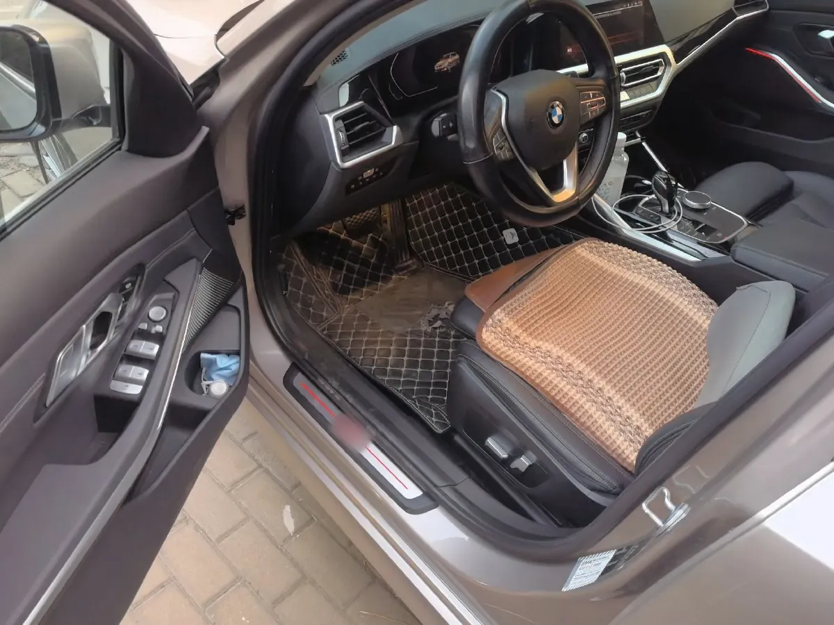 2020 BMW 3 Series 2.0T 184HP L4 8AT,autocango,china used car exporter,china ev exporter,chinese used car exporter,chinese used ev exporter