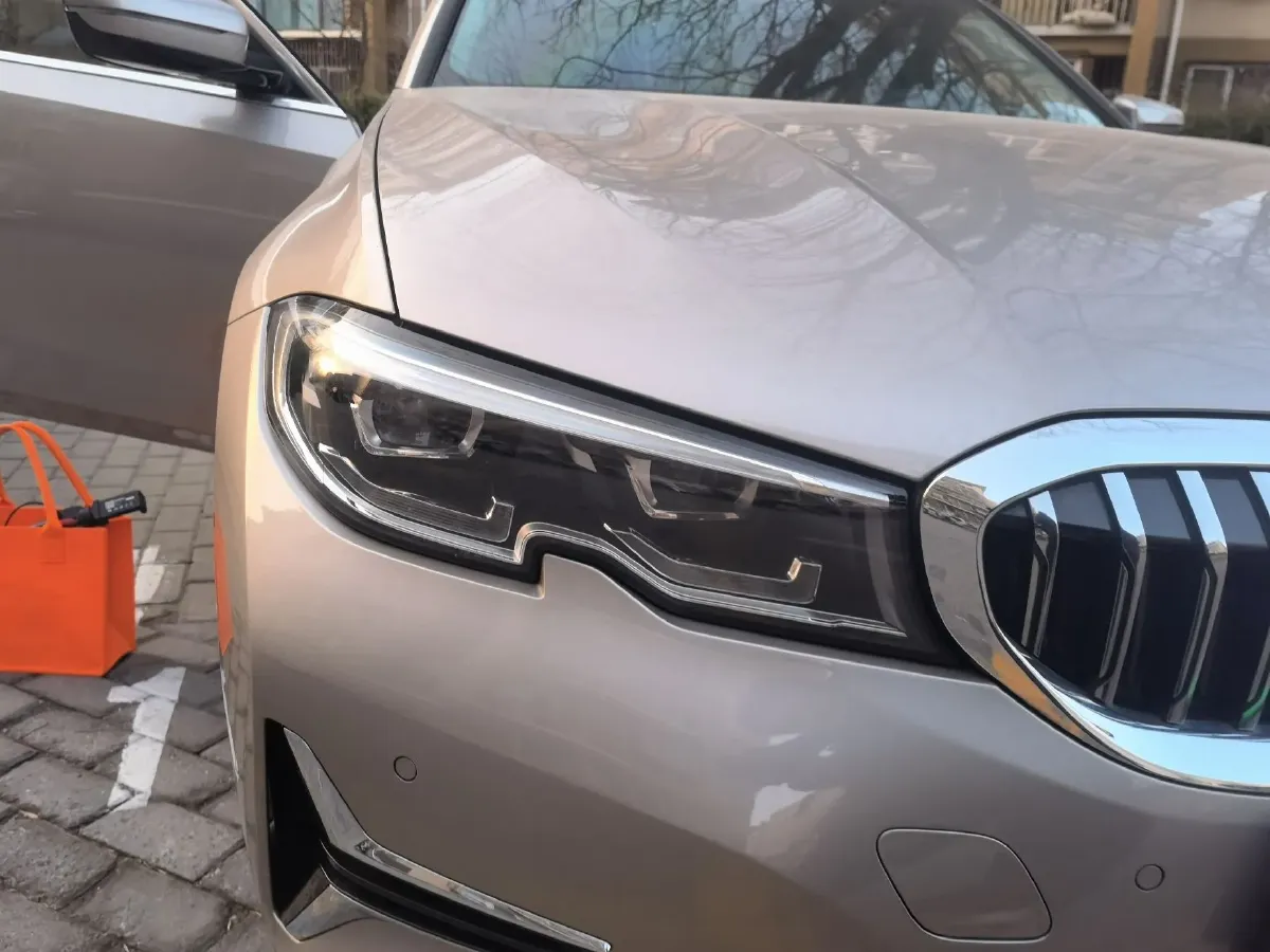 2020 BMW 3 Series 2.0T 184HP L4 8AT,autocango,china used car exporter,china ev exporter,chinese used car exporter,chinese used ev exporter