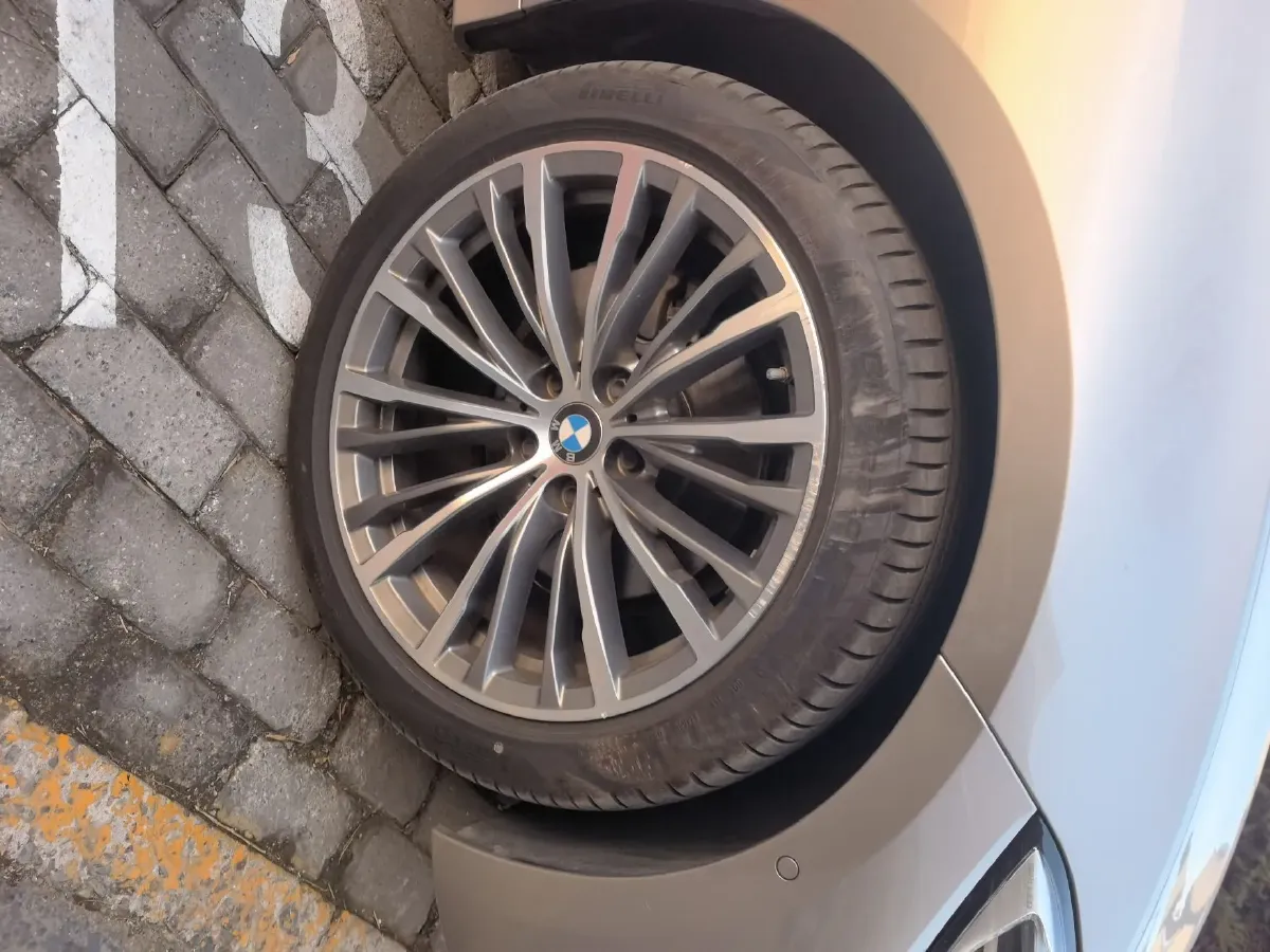 2020 BMW 3 Series 2.0T 184HP L4 8AT,autocango,china used car exporter,china ev exporter,chinese used car exporter,chinese used ev exporter