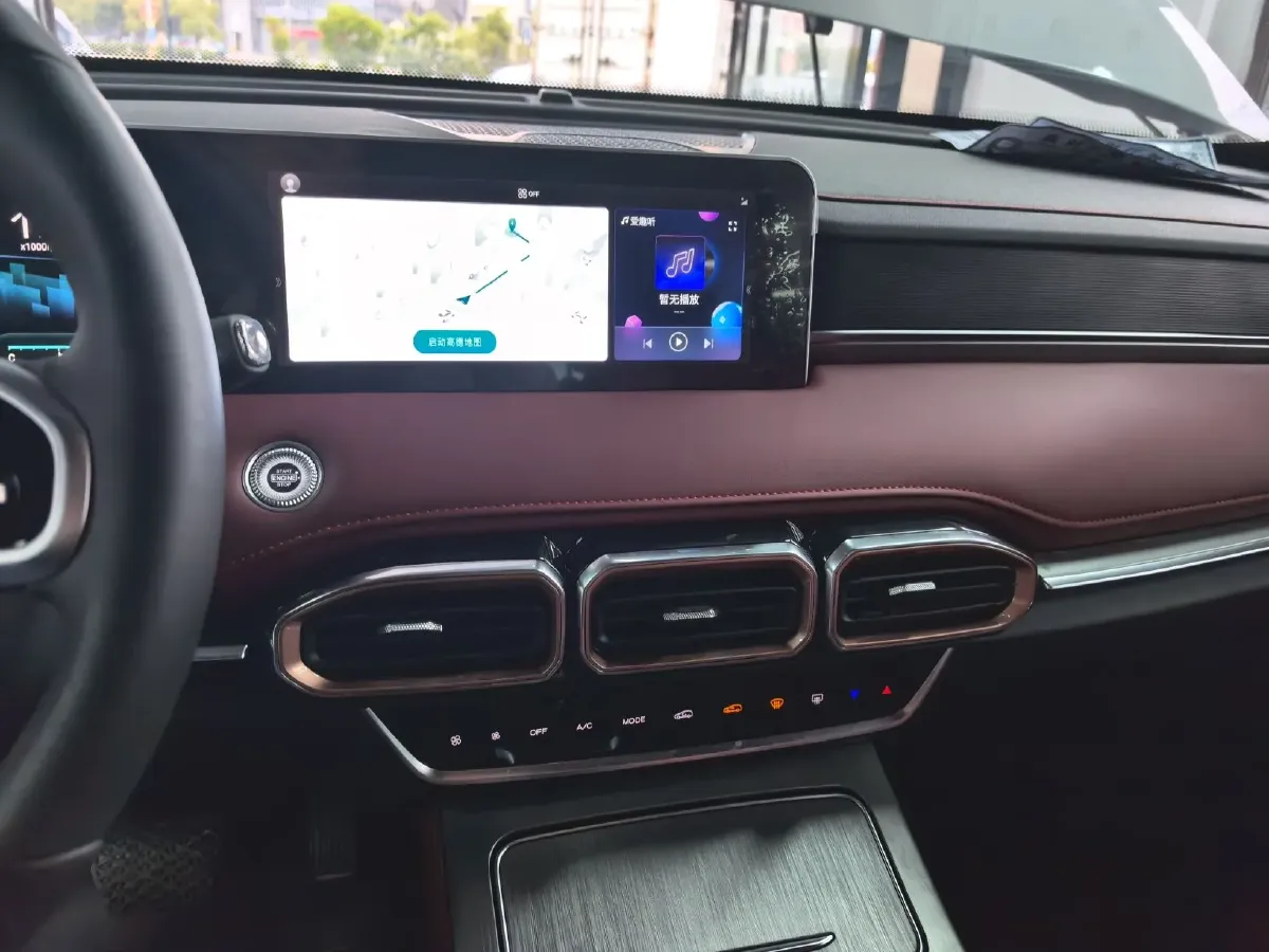 2024 Jetour X70 Plus 1.5T 156HP L4 6DCT,autocango,china used car exporter,china ev exporter,chinese used car exporter,chinese used ev exporter