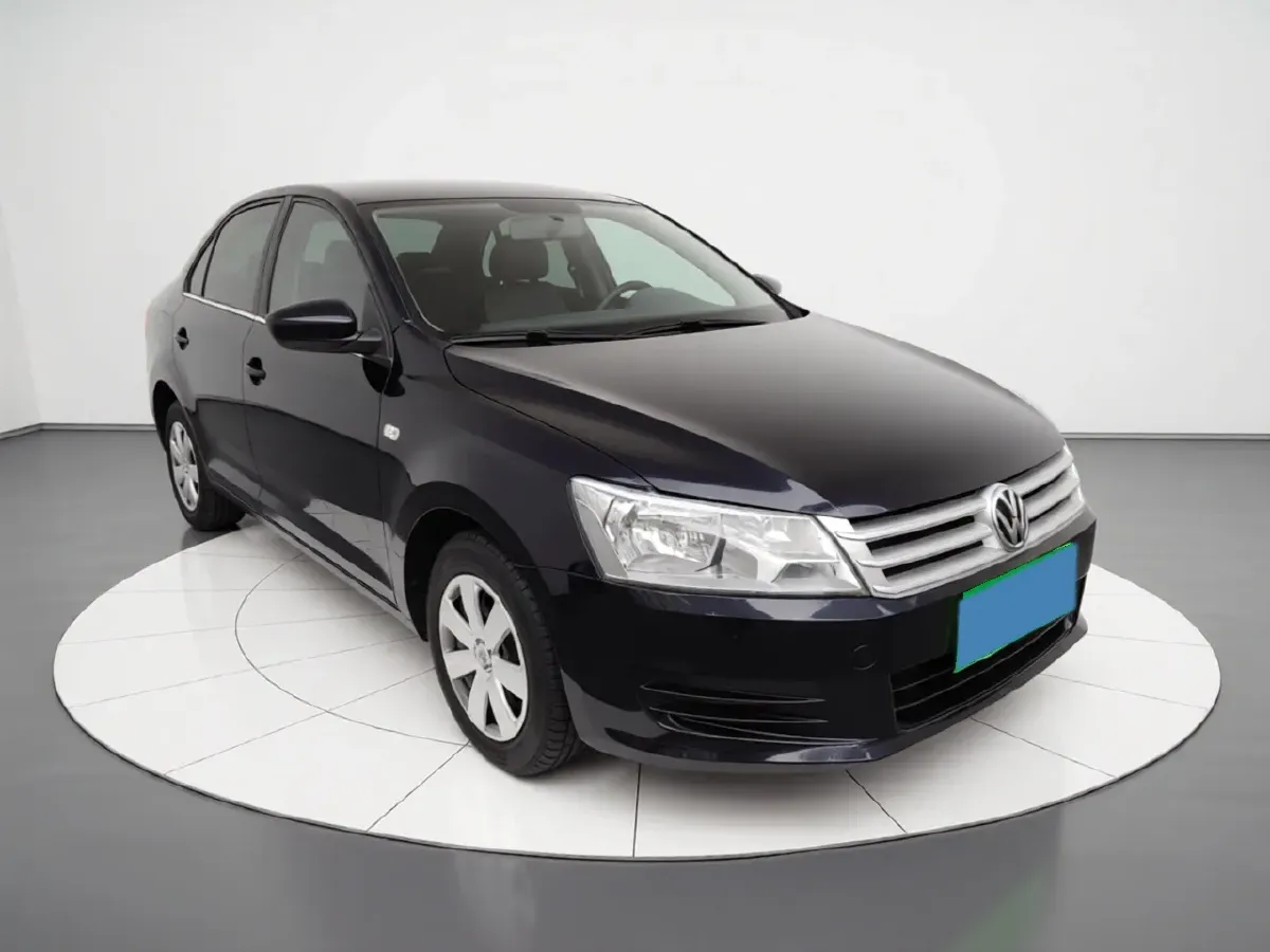 2015 Volkswagen Santana 1.4L 90HP L4 5MT,autocango,china used car exporter,china ev exporter,chinese used car exporter,chinese used ev exporter