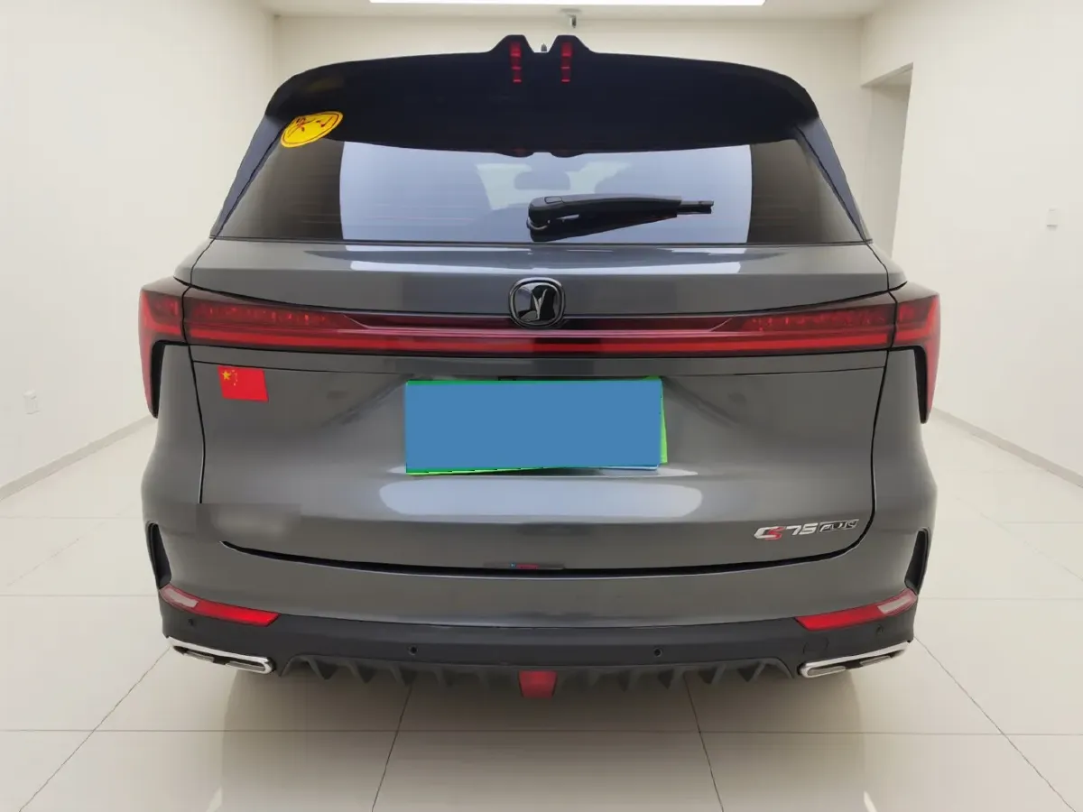 2022 ChangAn CS75 Plus 2.0T 233HP L4 8AT,autocango,china used car exporter,china ev exporter,chinese used car exporter,chinese used ev exporter