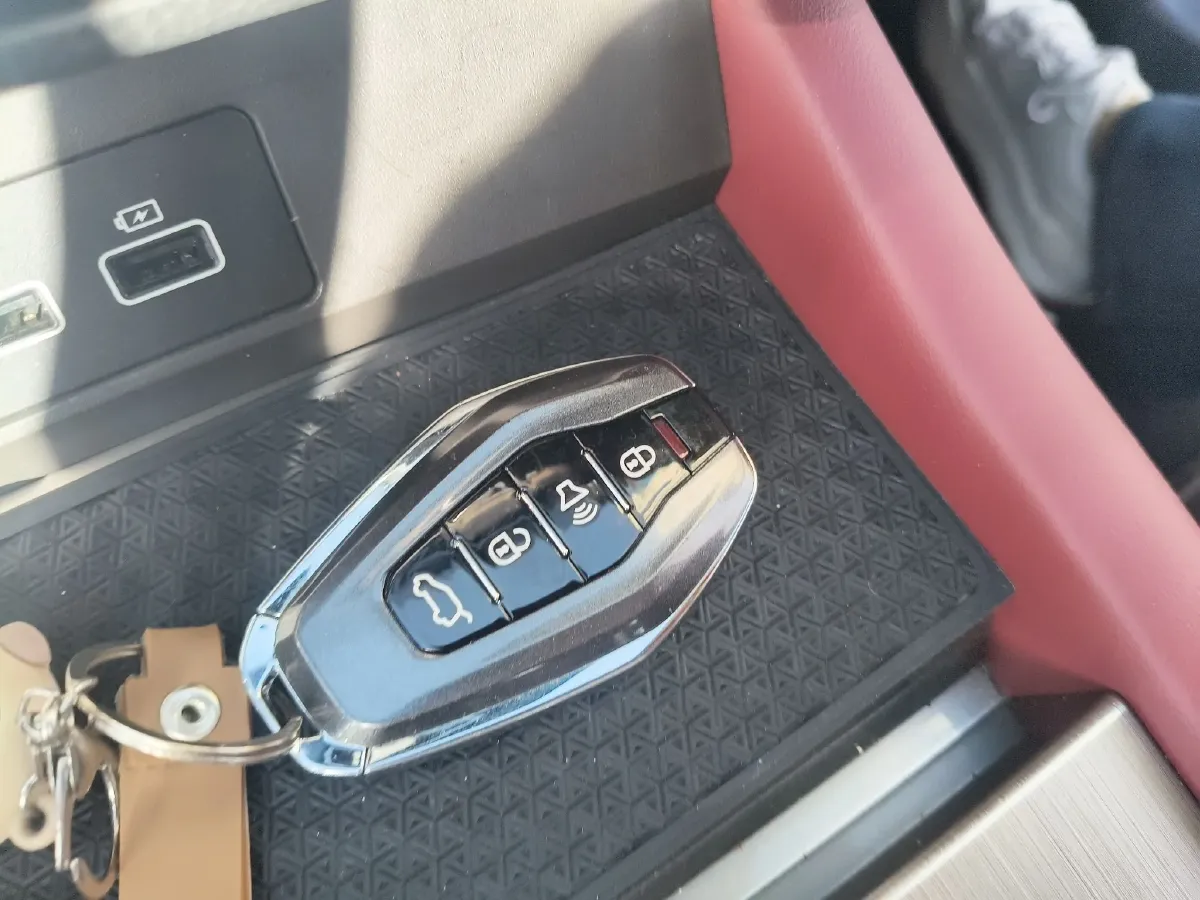 2024 Jetour X70 1.5T 156HP L4 6DCT,autocango,china used car exporter,china ev exporter,chinese used car exporter,chinese used ev exporter