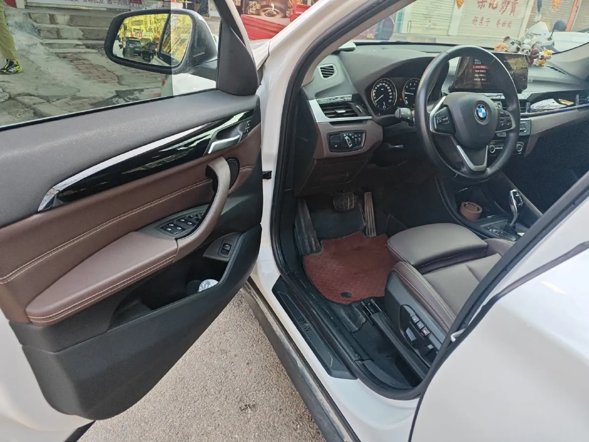 2020 BMW X1 2.0T 192HP L4 8AT,autocango,china used car exporter,china ev exporter,chinese used car exporter,chinese used ev exporter