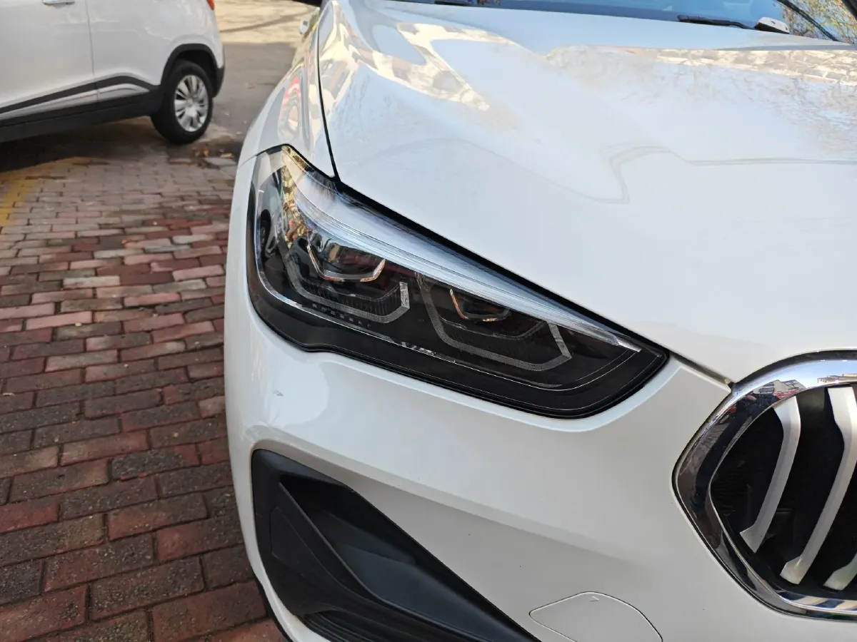 2020 BMW X1 2.0T 192HP L4 8AT,autocango,china used car exporter,china ev exporter,chinese used car exporter,chinese used ev exporter