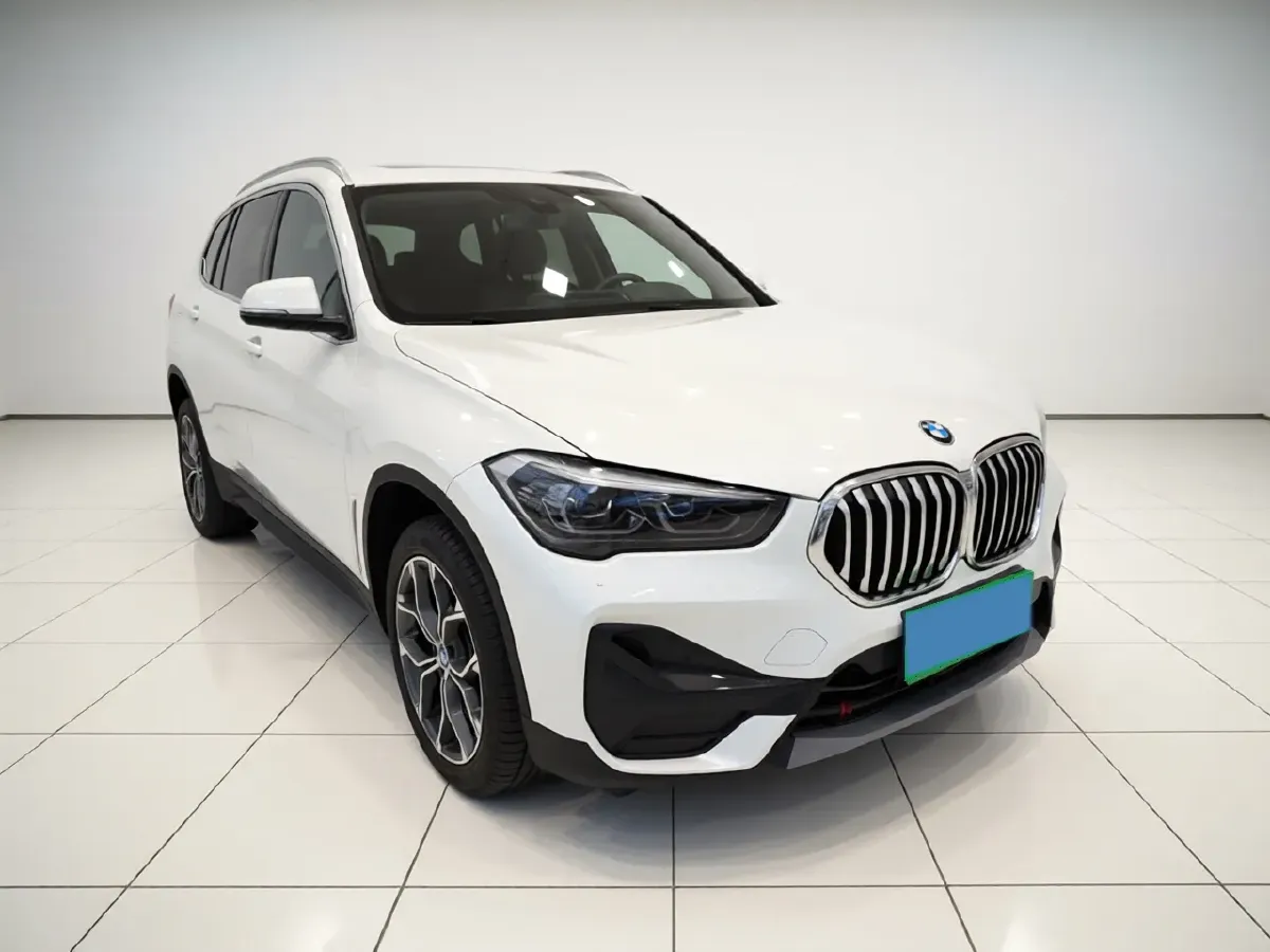 2020 BMW X1 2.0T 192HP L4 8AT,autocango,china used car exporter,china ev exporter,chinese used car exporter,chinese used ev exporter