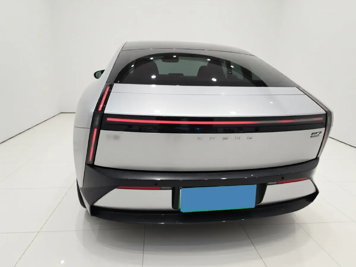 2025 Xpeng P7 BEV,autocango,china used car exporter,china ev exporter,chinese used car exporter,chinese used ev exporter