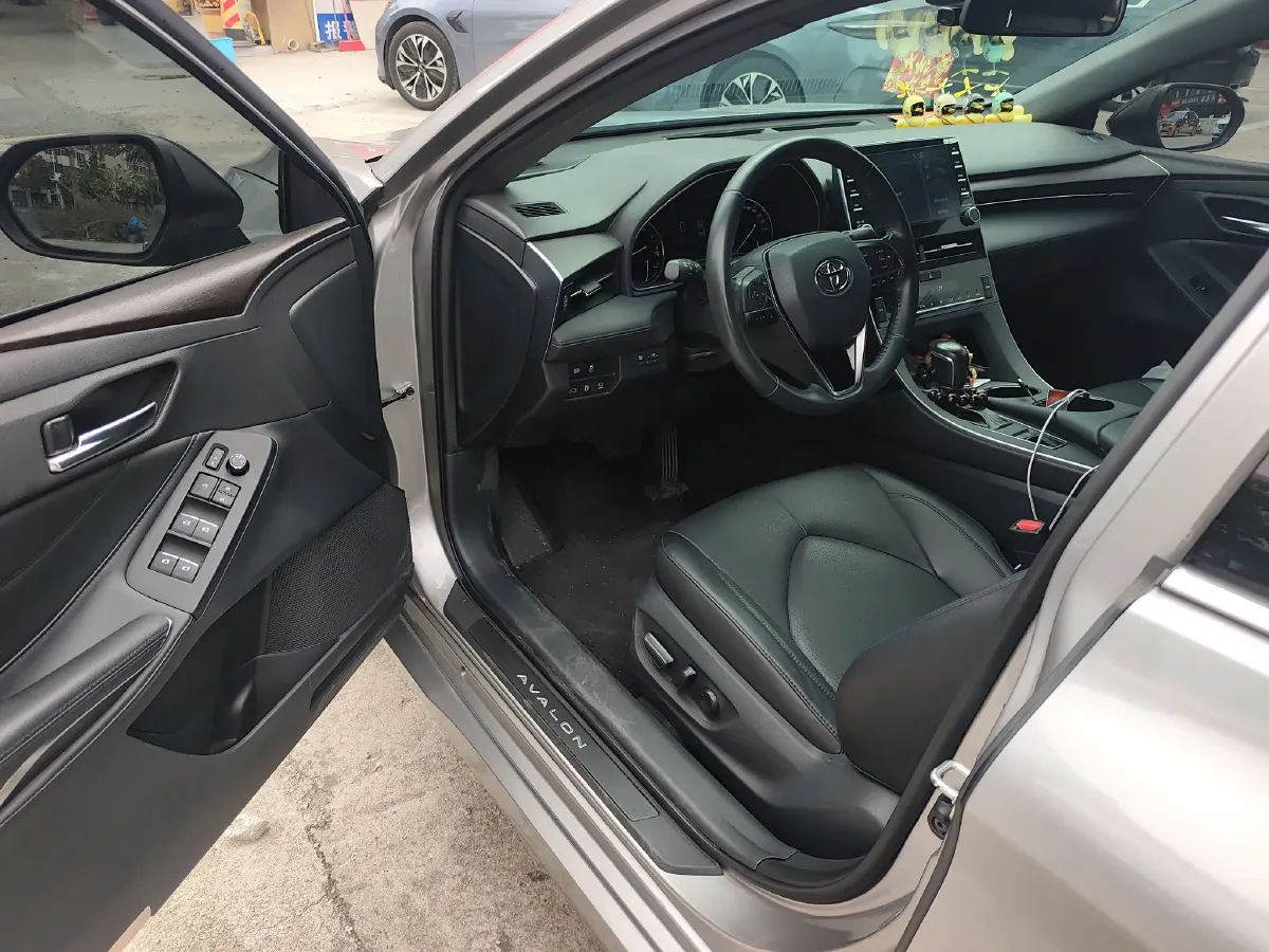 2019 Toyota Avalon 2.0L 178HP L4 CVT,autocango,china used car exporter,china ev exporter,chinese used car exporter,chinese used ev exporter