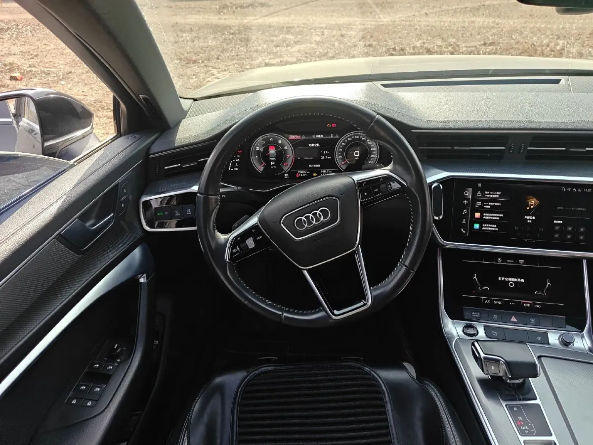 2021 Audi A6L 2.0T 190HP L4 7DCT,autocango,china used car exporter,china ev exporter,chinese used car exporter,chinese used ev exporter