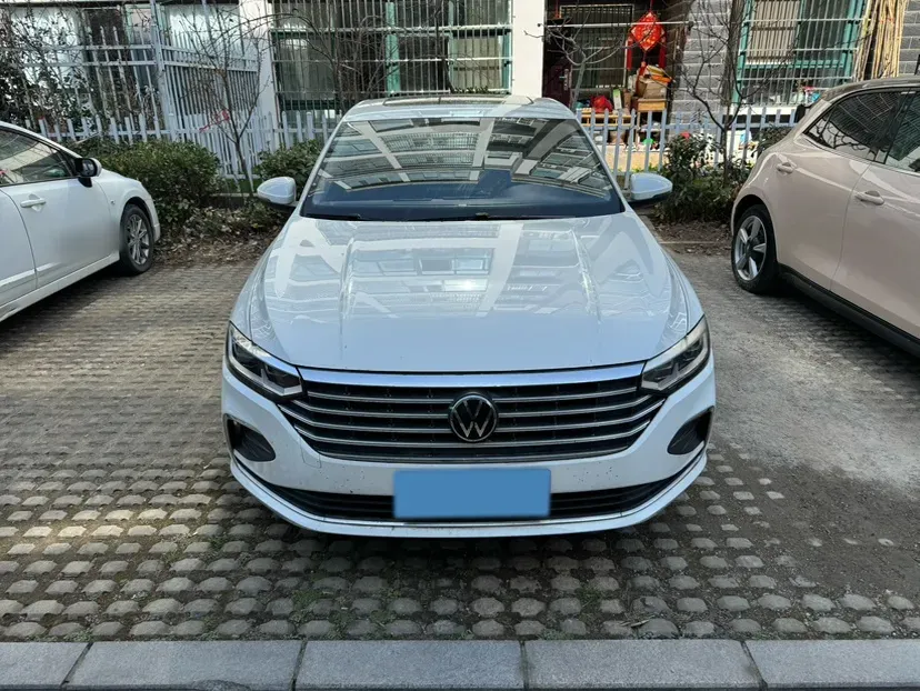 2023 Volkswagen Lavida 1.5L 113HP L4 6AT,autocango,china used car exporter,china ev exporter,chinese used car exporter,chinese used ev exporter