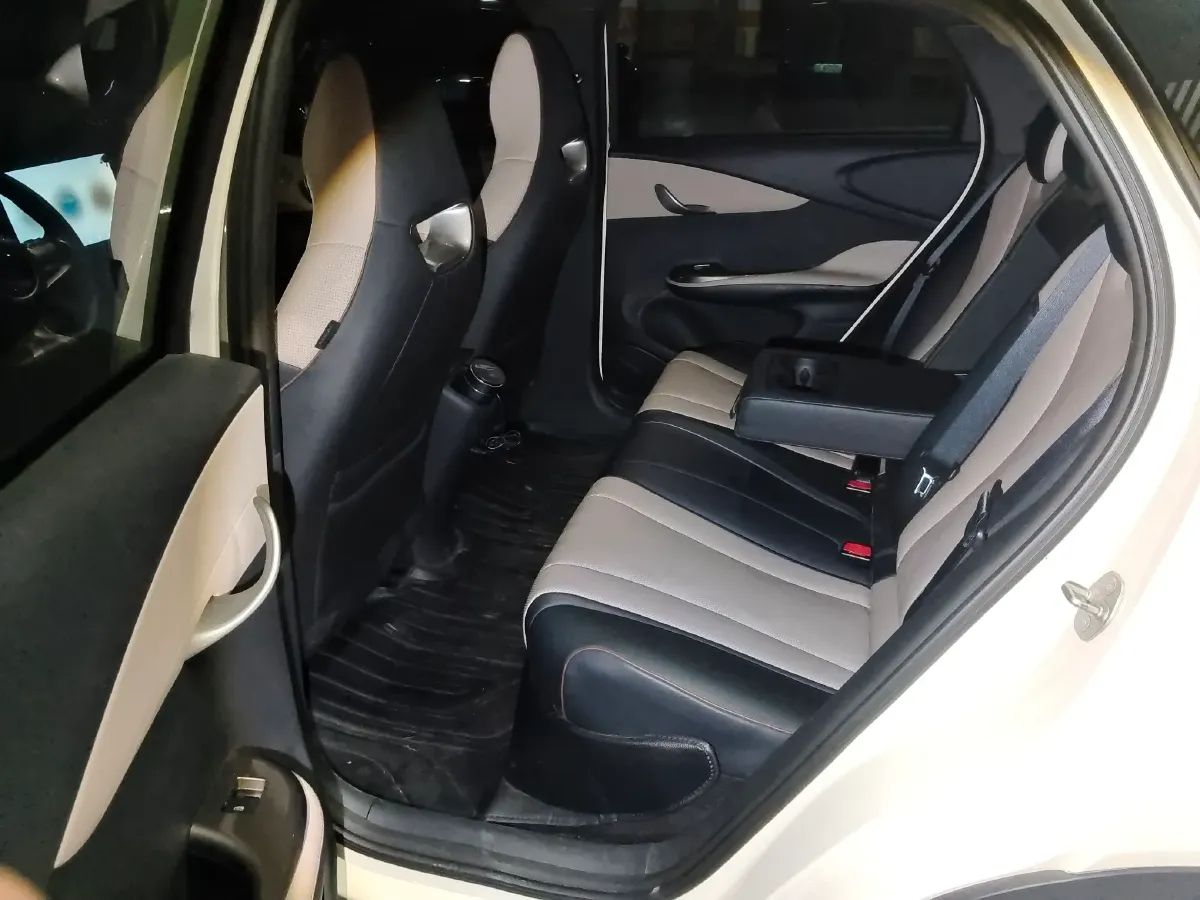 2023 BYD Dolphin BEV 44.928KWH,autocango,china used car exporter,china ev exporter,chinese used car exporter,chinese used ev exporter