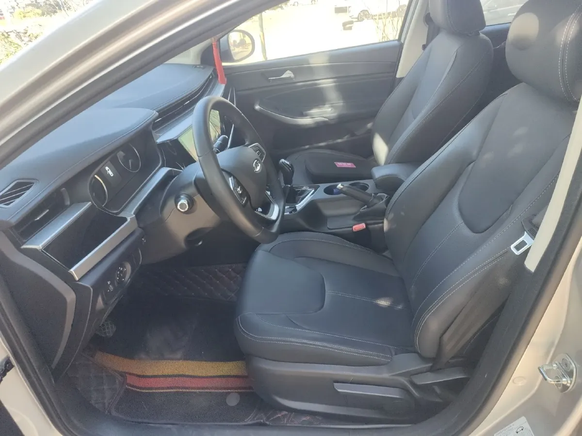 2024 Chery Arrizo 5 1.5L 120HP L4 5MT,autocango,china used car exporter,china ev exporter,chinese used car exporter,chinese used ev exporter