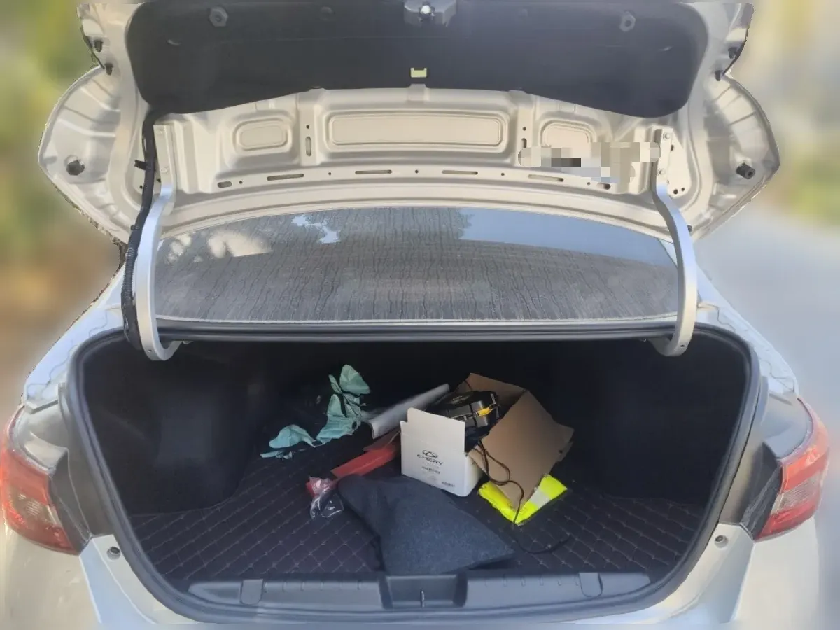 2024 Chery Arrizo 5 1.5L 120HP L4 5MT,autocango,china used car exporter,china ev exporter,chinese used car exporter,chinese used ev exporter