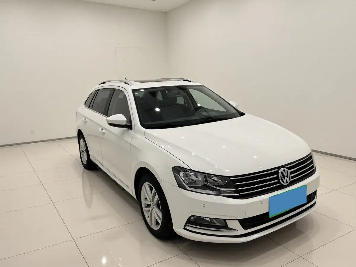2015 Volkswagen Gran Lavida 1.6L 110HP L4 6AT,autocango,china used car exporter,china ev exporter,chinese used car exporter,chinese used ev exporter