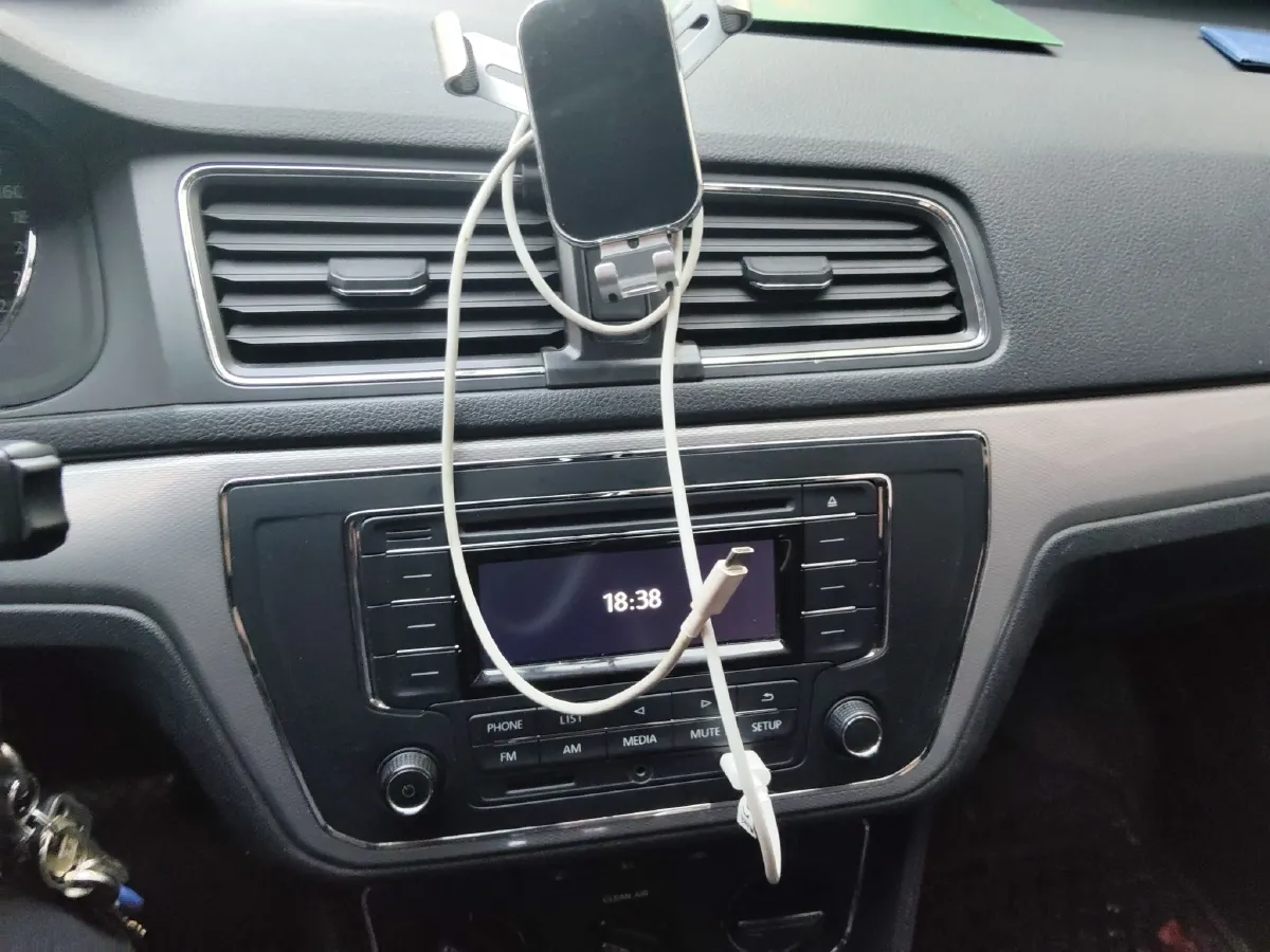 2015 Volkswagen Gran Lavida 1.6L 110HP L4 6AT,autocango,china used car exporter,china ev exporter,chinese used car exporter,chinese used ev exporter