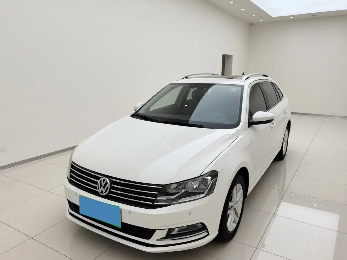 2015 Volkswagen Gran Lavida 1.6L 110HP L4 6AT,autocango,china used car exporter,china ev exporter,chinese used car exporter,chinese used ev exporter