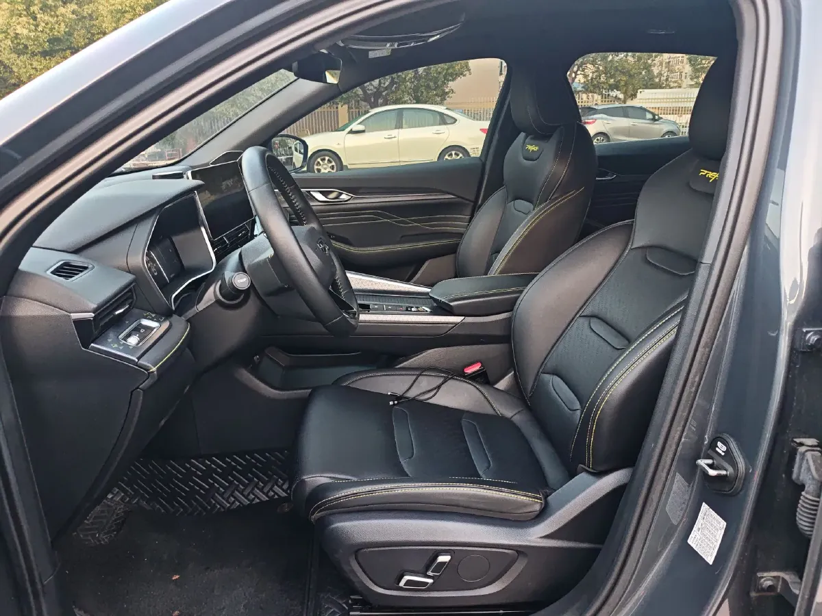 2023 Geely Preface 1.5T 181HP L4 7DCT,autocango,china used car exporter,china ev exporter,chinese used car exporter,chinese used ev exporter