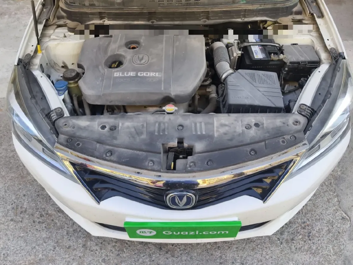 2015 ChangAn Alsvin V7 1.6L 124HP L4 5MT,autocango,china used car exporter,china ev exporter,chinese used car exporter,chinese used ev exporter