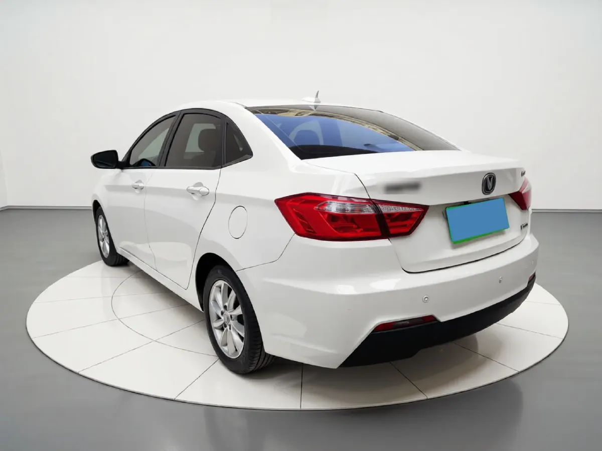 2015 ChangAn Alsvin V7 1.6L 124HP L4 5MT,autocango,china used car exporter,china ev exporter,chinese used car exporter,chinese used ev exporter