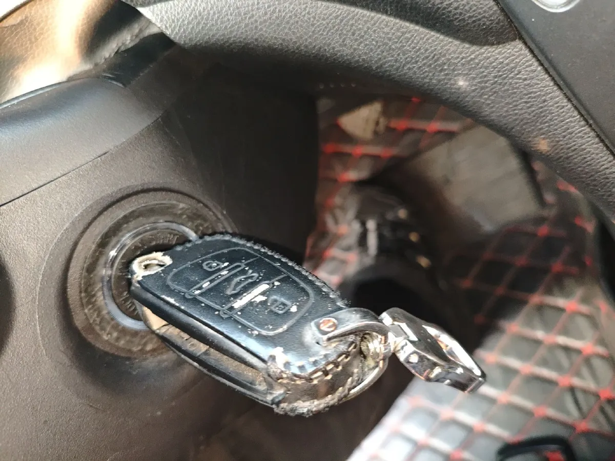 2017 Chery Arrizo 5 1.5L 116HP L4 5MT,autocango,china used car exporter,china ev exporter,chinese used car exporter,chinese used ev exporter