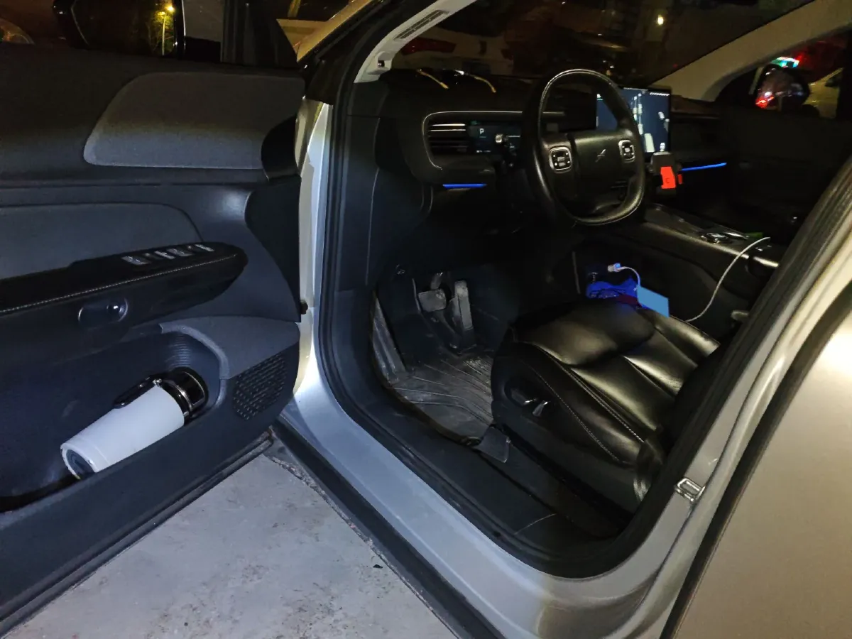 2024 Xpeng G6 BEV 66KWH,autocango,china used car exporter,china ev exporter,chinese used car exporter,chinese used ev exporter