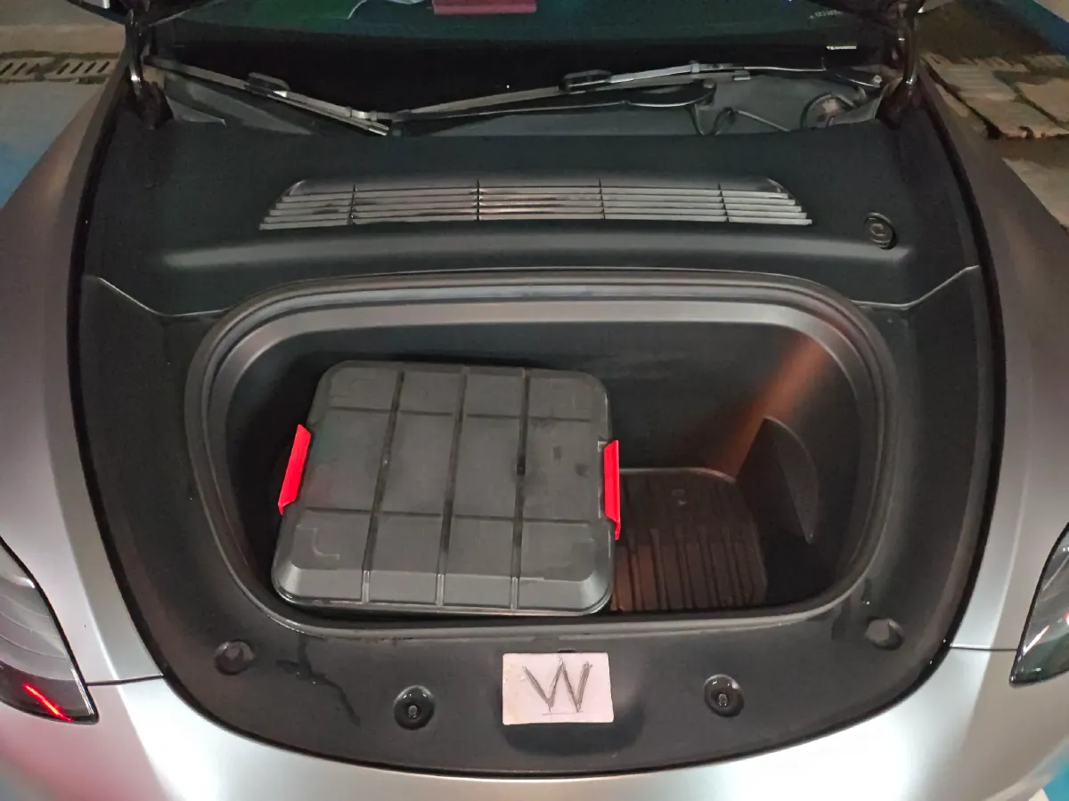 2022 Tesla Model Y BEV 60KWH,autocango,china used car exporter,china ev exporter,chinese used car exporter,chinese used ev exporter