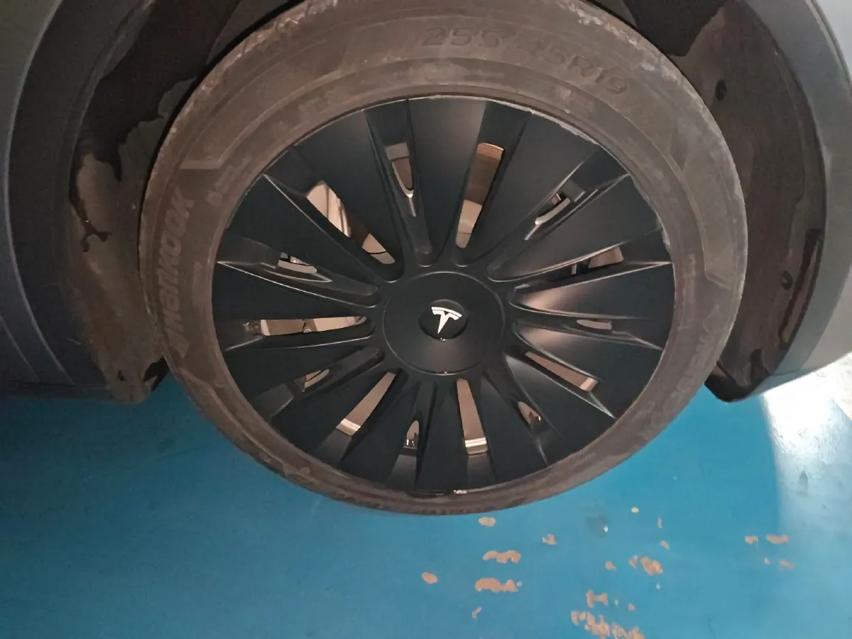 2022 Tesla Model Y BEV 60KWH,autocango,china used car exporter,china ev exporter,chinese used car exporter,chinese used ev exporter